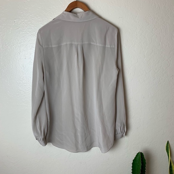 CAbi Tops 3424 Light Grey Silk Popover Blouse S - Picture 5 of 6